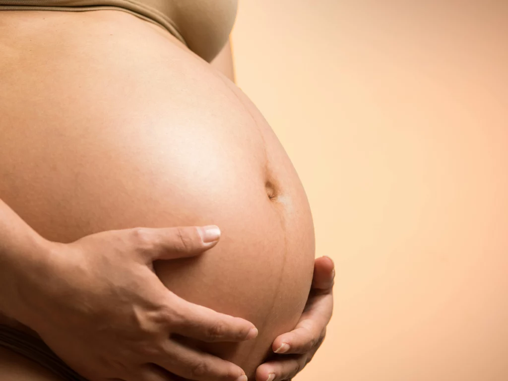 Massage prénatal bien-être à Paris rive-droite